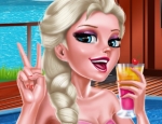 Play Free Ice Queen Pool Party