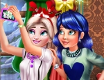 Play Free Ladybug And Elsa Xmas Selfie