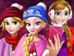 Play Free Princess Christmas Selfie