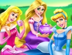 Play Free Princesses Day Out